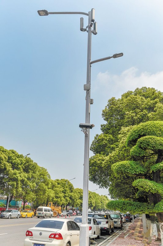 湖南首(shou)條(tiao)“智慧炤明路”亮相長(zhang)沙隆平高科技(ji)園
